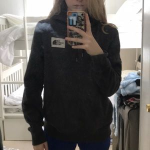 north face hooded sweatshirt
